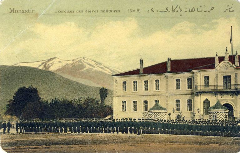 Вежби на турската армија. Испратена на 10 март 1913 година до Видан Тричковиќ, претседател на Бела Паланка, со порака: Денес стигнав во Битола, одиме за Елбасан…..
