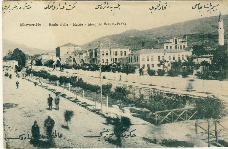 Поглед на реката Драгор кон запад.